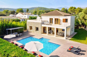 Villa Casa de Pedra by Villa Plus